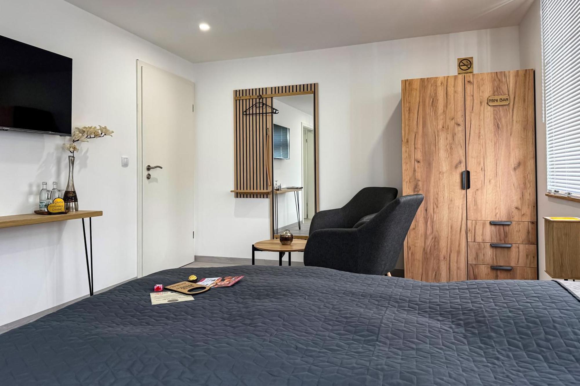 Pension Goldener Zwinger 迈宁根 外观 照片