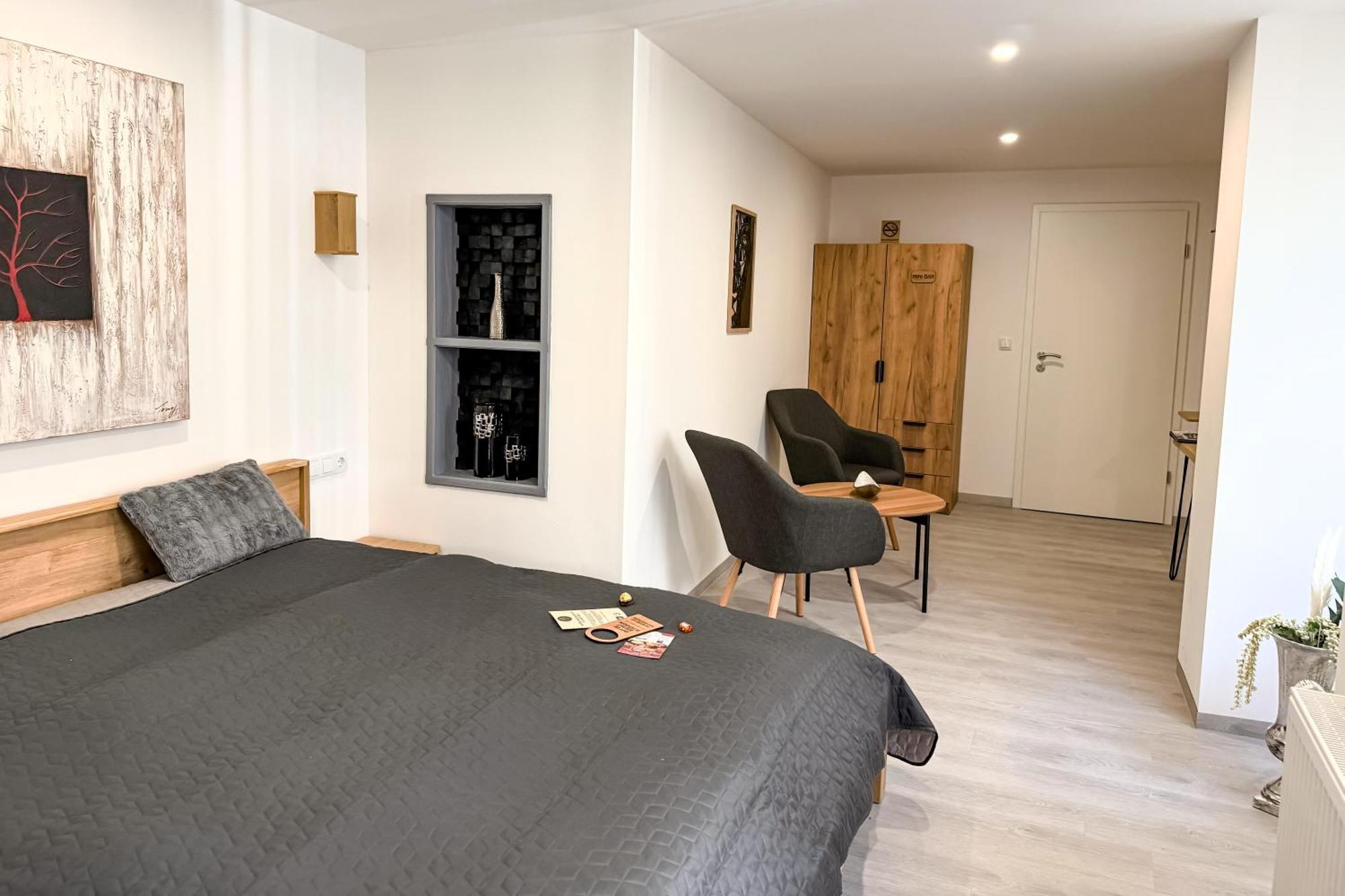 Pension Goldener Zwinger 迈宁根 外观 照片